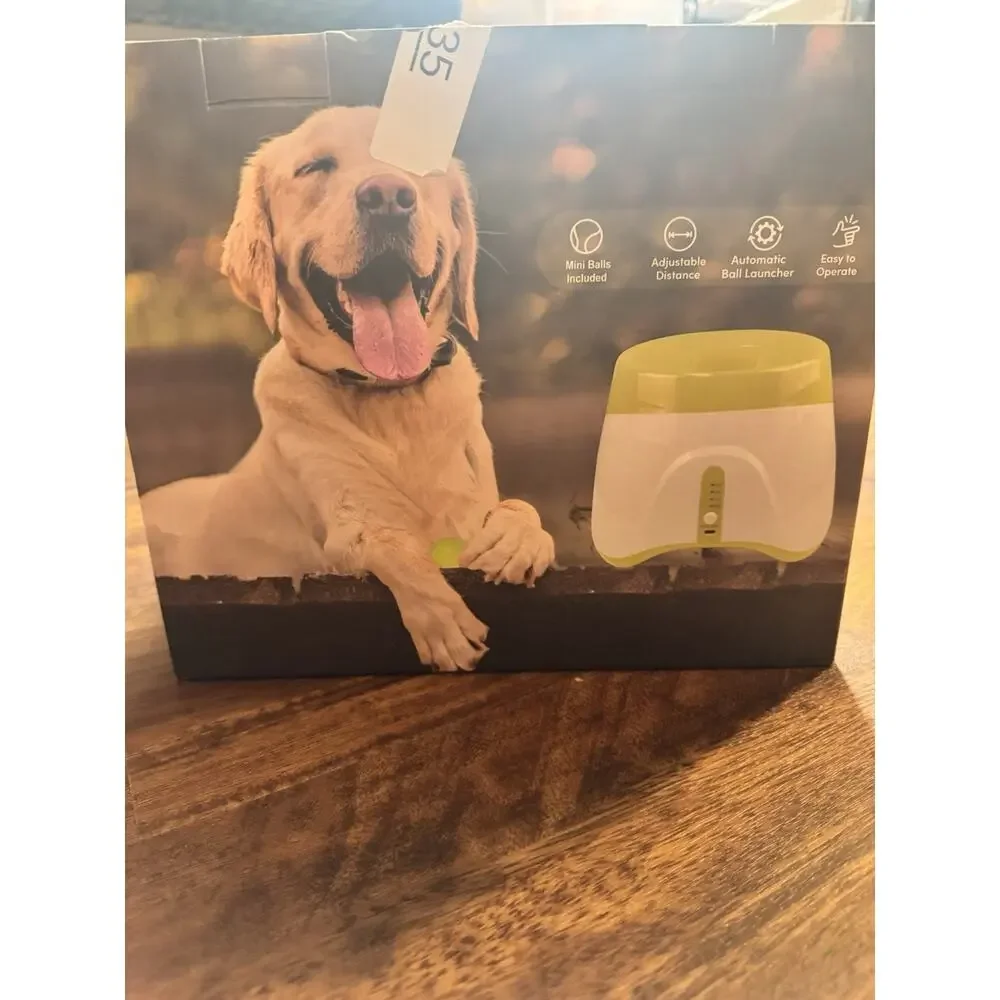 Automatic Dog Ball Launcher Green 10/20/30 FT w/ 6 Mini Tennis Balls NIB